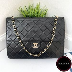 ✅AUTHENTIC✅ CHANEL QUILTED LAMBSKIN SHOULDER BAG